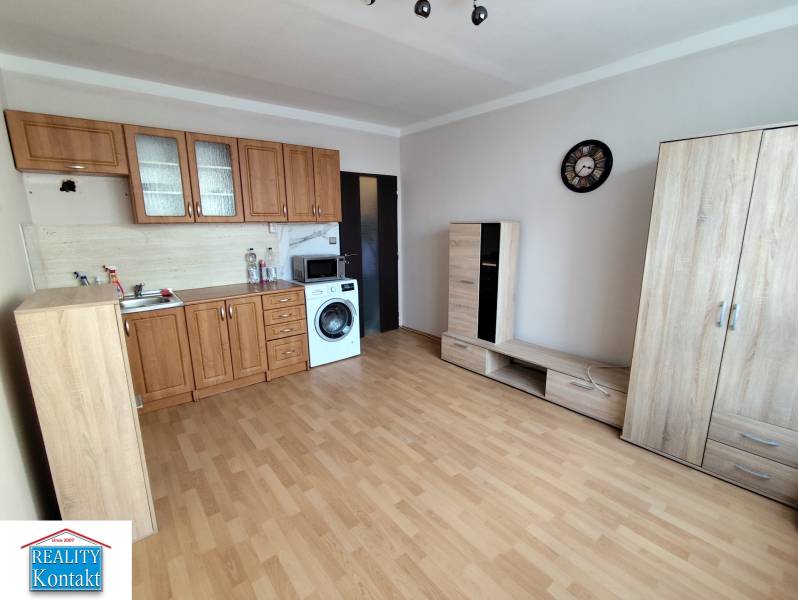 Kiadó Garzonlakás, Garzonlakás, Nové Zámky, Szlovákia