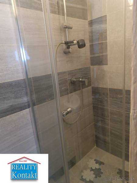 Kiadó 1 szobás lakás, 1 szobás lakás, Nové Zámky, Szlovákia