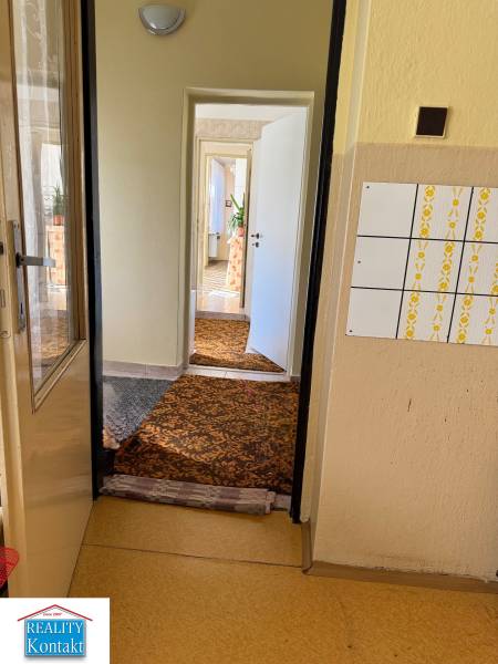 Eladó Családi ház, Családi ház, Hlavná, Nové Zámky, Szlovákia