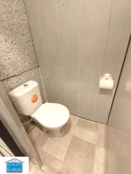 Kiadó 1 szobás lakás, 1 szobás lakás, Nové Zámky, Szlovákia