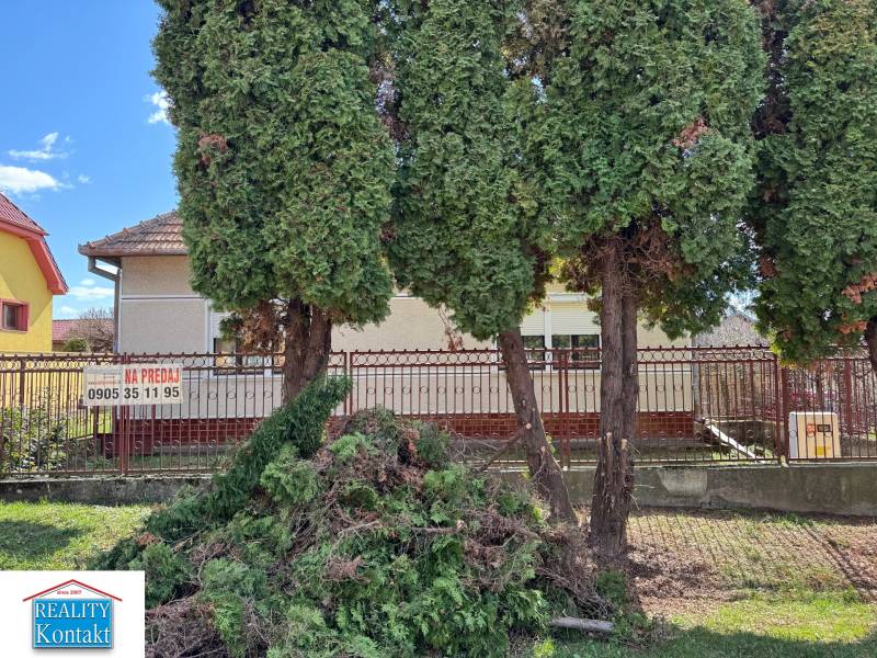 Eladó Családi ház, Családi ház, Hlavná, Nové Zámky, Szlovákia