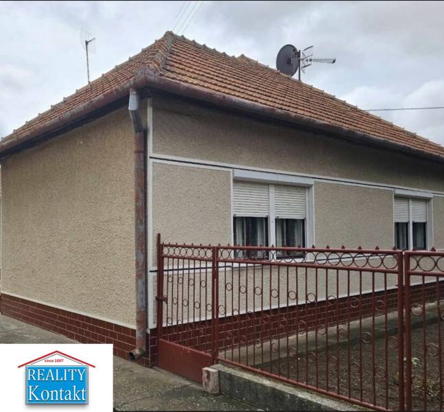 Eladó Családi ház, Családi ház, Hlavná, Nové Zámky, Szlovákia