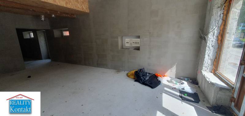 Eladó Üzlethelység, Üzlethelység, Bratov Baldigarovcov, Nové Zámky, Sz