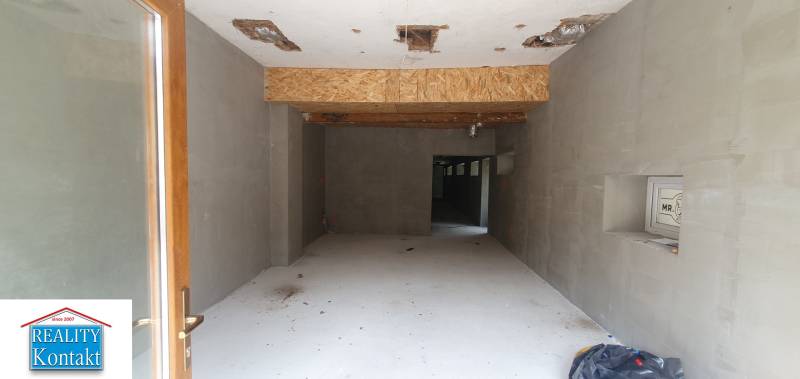 Eladó Üzlethelység, Üzlethelység, Bratov Baldigarovcov, Nové Zámky, Sz