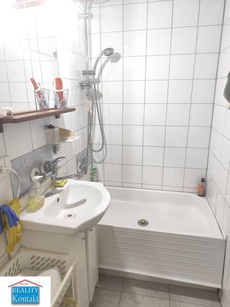 Eladó Garzonlakás, Garzonlakás, Nové Zámky, Szlovákia