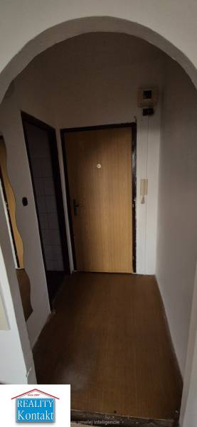 Kiadó 1 szobás lakás, 1 szobás lakás, Nábrežná, Nové Zámky, Szlovákia