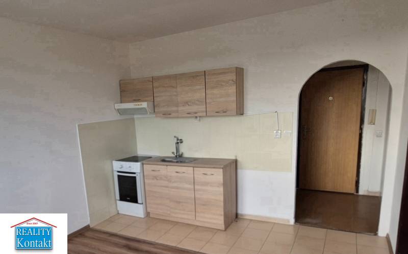 Kiadó 1 szobás lakás, 1 szobás lakás, Nábrežná, Nové Zámky, Szlovákia