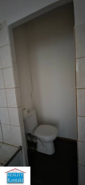 Kiadó 1 szobás lakás, 1 szobás lakás, Nábrežná, Nové Zámky, Szlovákia