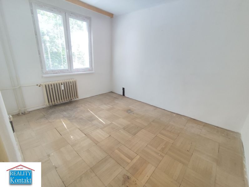 Eladó 3 szobás lakás, 3 szobás lakás, Nové Zámky, Szlovákia