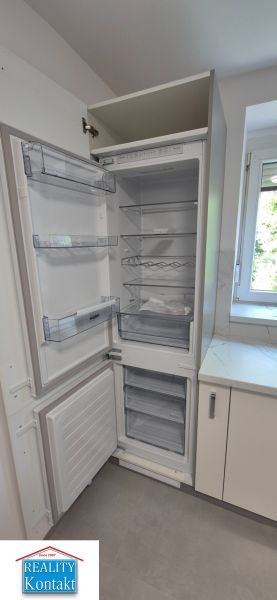 Kiadó 2 szobás lakás, 2 szobás lakás, Nové Zámky, Szlovákia