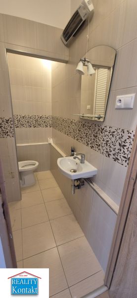 Kiadó 1 szobás lakás, 1 szobás lakás, Nové Zámky, Szlovákia
