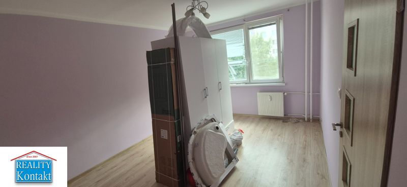 Kiadó 1 szobás lakás, 1 szobás lakás, Nové Zámky, Szlovákia