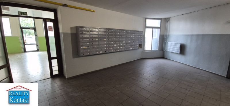 Eladó 2 szobás lakás, 2 szobás lakás, Nové Zámky, Szlovákia