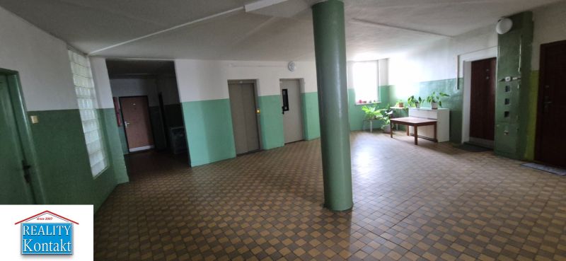 Eladó 2 szobás lakás, 2 szobás lakás, Nové Zámky, Szlovákia