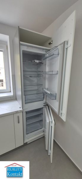 Kiadó 2 szobás lakás, 2 szobás lakás, Nové Zámky, Szlovákia