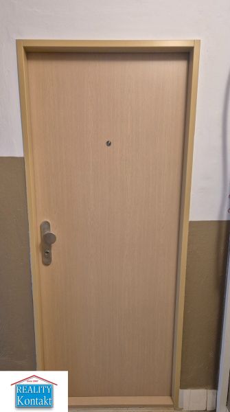 Kiadó 2 szobás lakás, 2 szobás lakás, Nové Zámky, Szlovákia