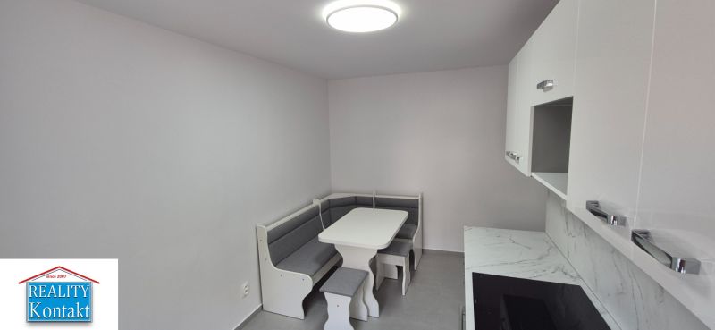 Kiadó 2 szobás lakás, 2 szobás lakás, Nové Zámky, Szlovákia