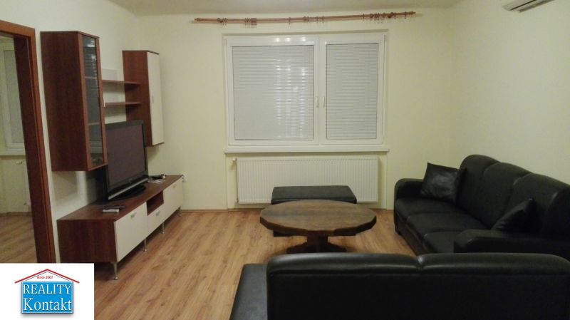 Kiadó 3 szobás lakás, 3 szobás lakás, Nové Zámky, Szlovákia