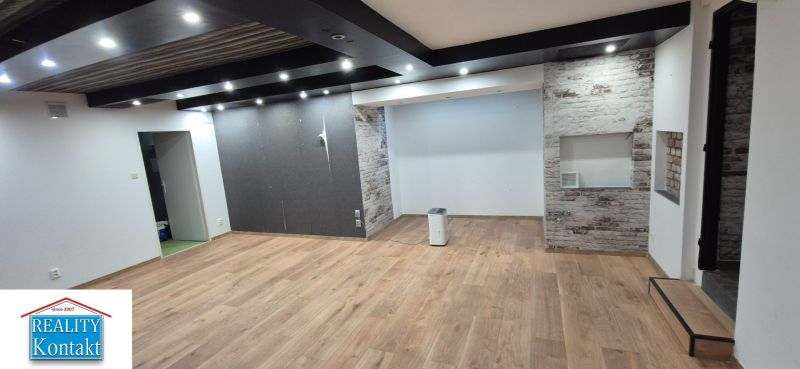 Kiadó Üzlethelység, Üzlethelység, Centrum, Nové Zámky, Szlovákia