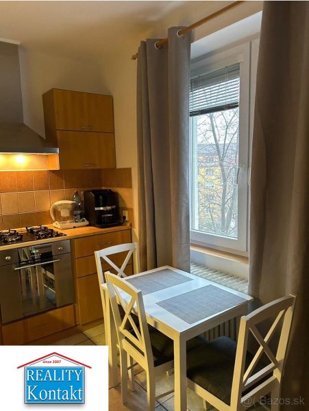 Eladó 3 szobás lakás, 3 szobás lakás, Nové Zámky, Szlovákia