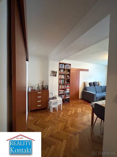 Eladó 3 szobás lakás, 3 szobás lakás, Nové Zámky, Szlovákia