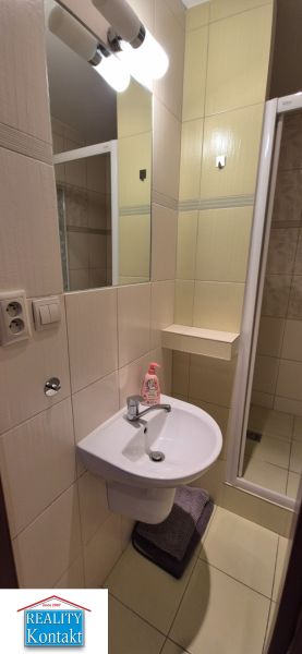Kiadó 1 szobás lakás, 1 szobás lakás, Šoltésovej, Nové Zámky, Szlováki