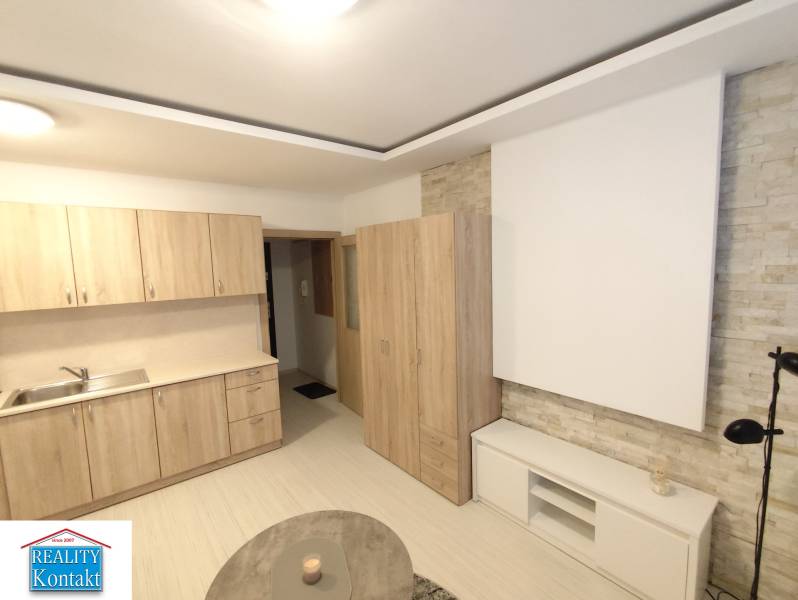 Kiadó Garzonlakás, Garzonlakás, Nové Zámky, Szlovákia