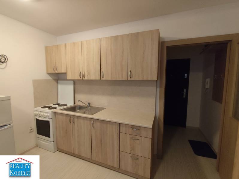 Kiadó Garzonlakás, Garzonlakás, Nové Zámky, Szlovákia