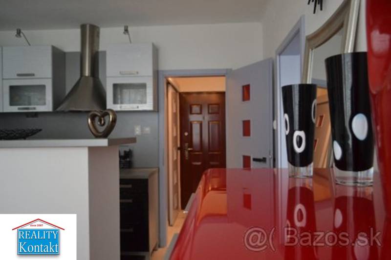 Kiadó 1 szobás lakás, 1 szobás lakás, Nové Zámky, Szlovákia