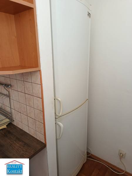 Kiadó 2 szobás lakás, 2 szobás lakás, Nové Zámky, Szlovákia