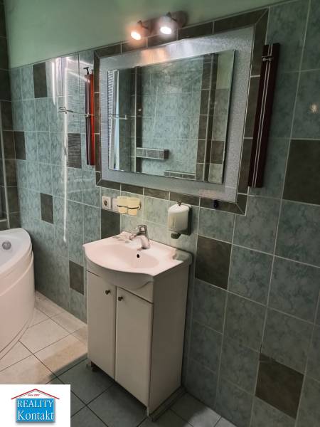 Kiadó 2 szobás lakás, 2 szobás lakás, Nové Zámky, Szlovákia