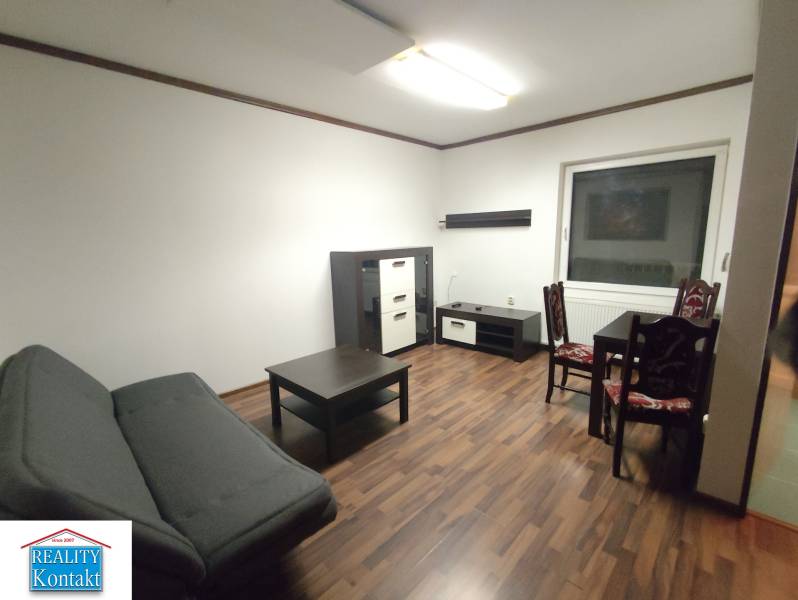 Kiadó 2 szobás lakás, 2 szobás lakás, Nové Zámky, Szlovákia